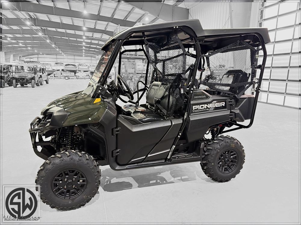 2026 Honda Pioneer 700-4p Dlx alt