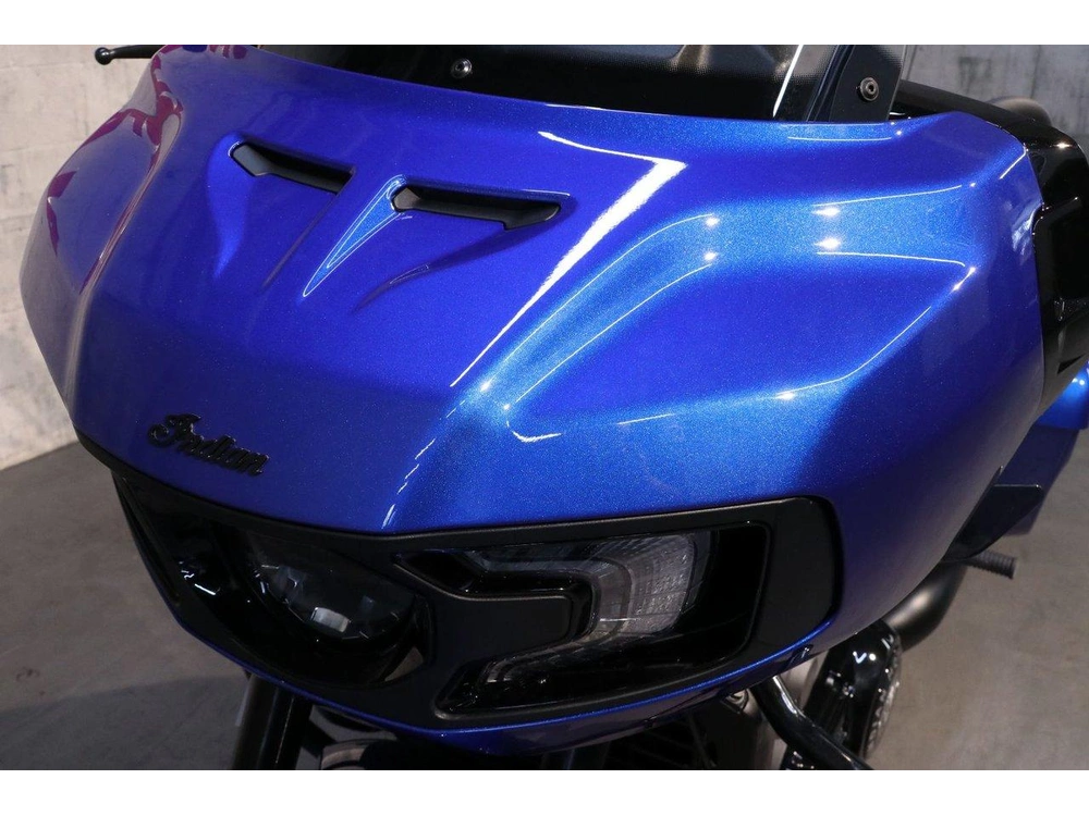 Indian Motorcycle Challenger Dark Horse 2026 alt