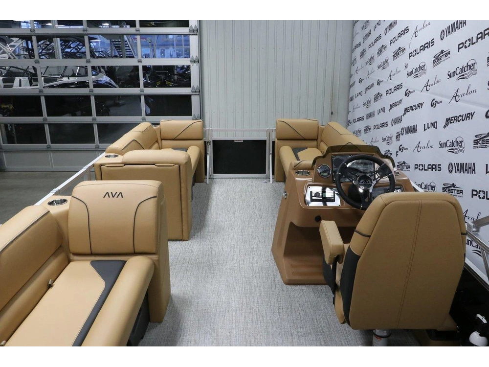 2026 Avalon Avalon Venture 2180 Crb + Yamaha 70 Hp alt