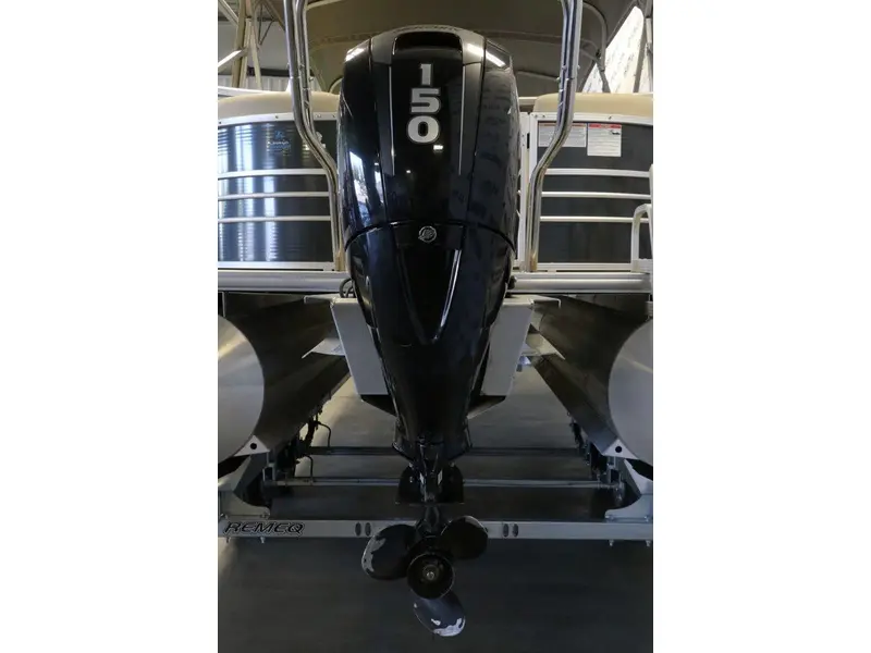 2019 Legend BAYSHORE LS + MERCURY 150 HP thumbnail 16