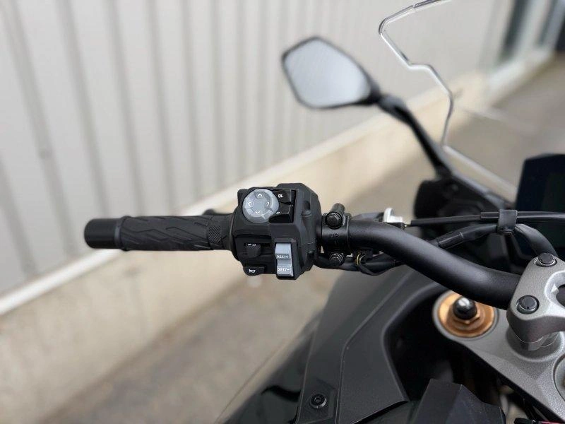 2026 Suzuki Gsx-s1000gt+ alt