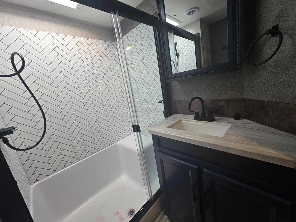 2022 Jayco Eagle 317rlok alt