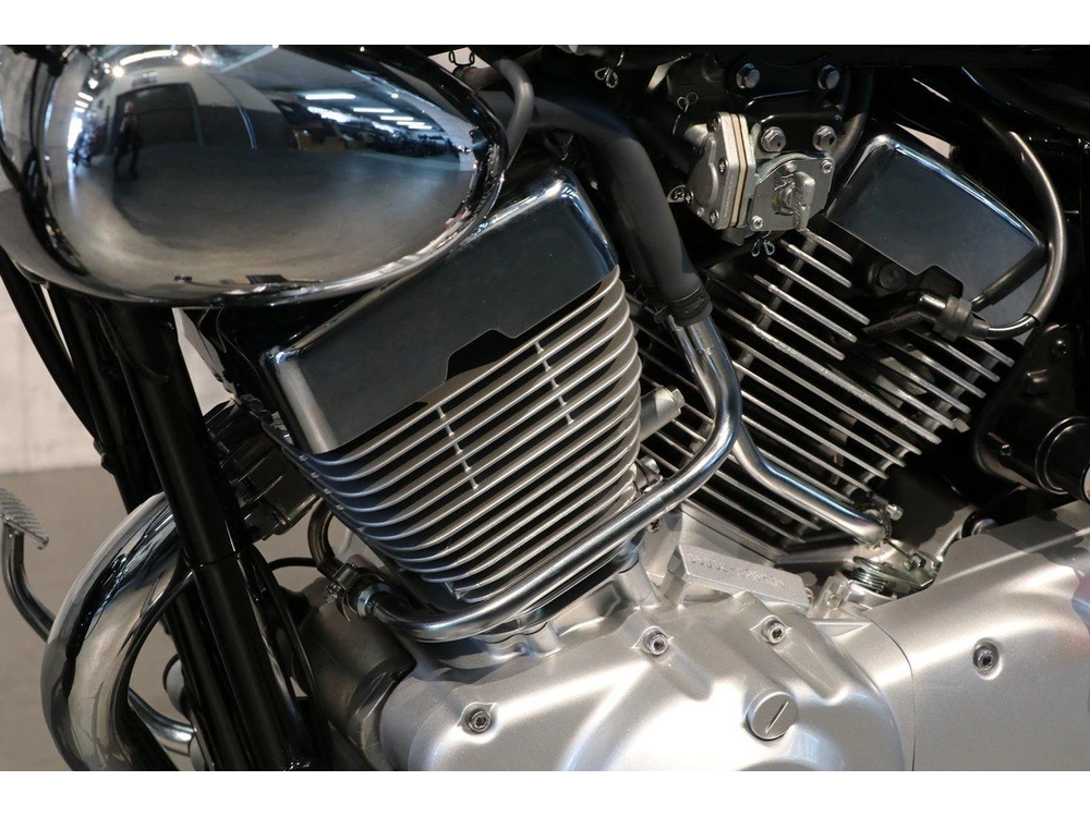 Yamaha V-star 250 2022 alt