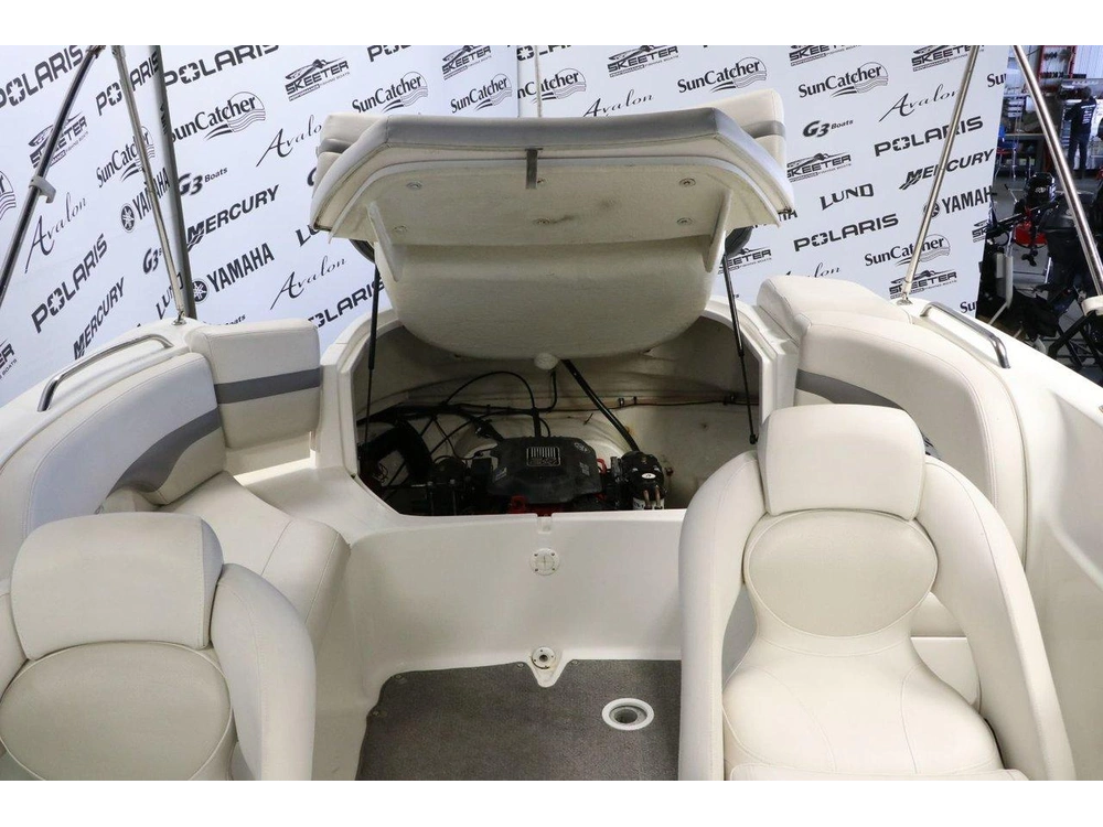 2007 Chaparral Sunesta 234 + Volvo 5,0l alt