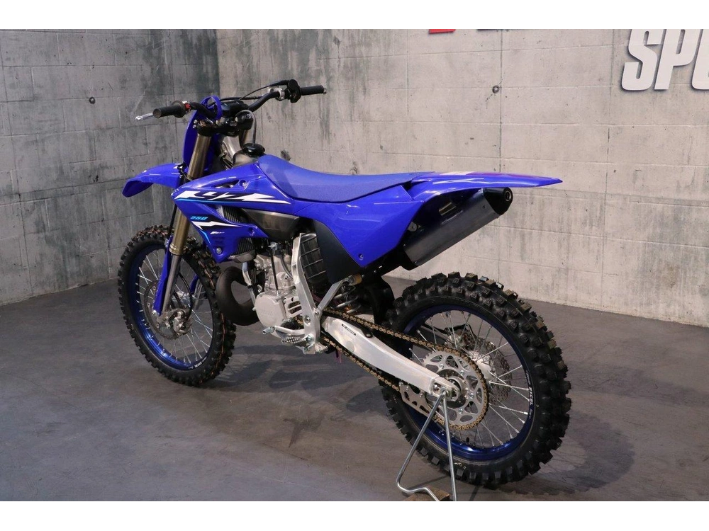 2026 Yamaha Yamaha Yz250t alt