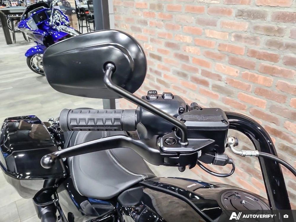 2026 Harley-davidson Road Glide alt