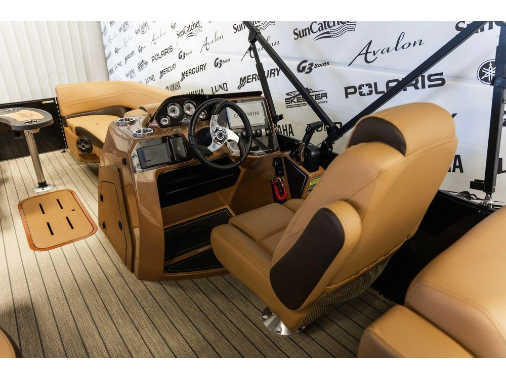 Suncatcher Fusion 324 Ss + Moteur Yamaha 150 Hp 2025 alt