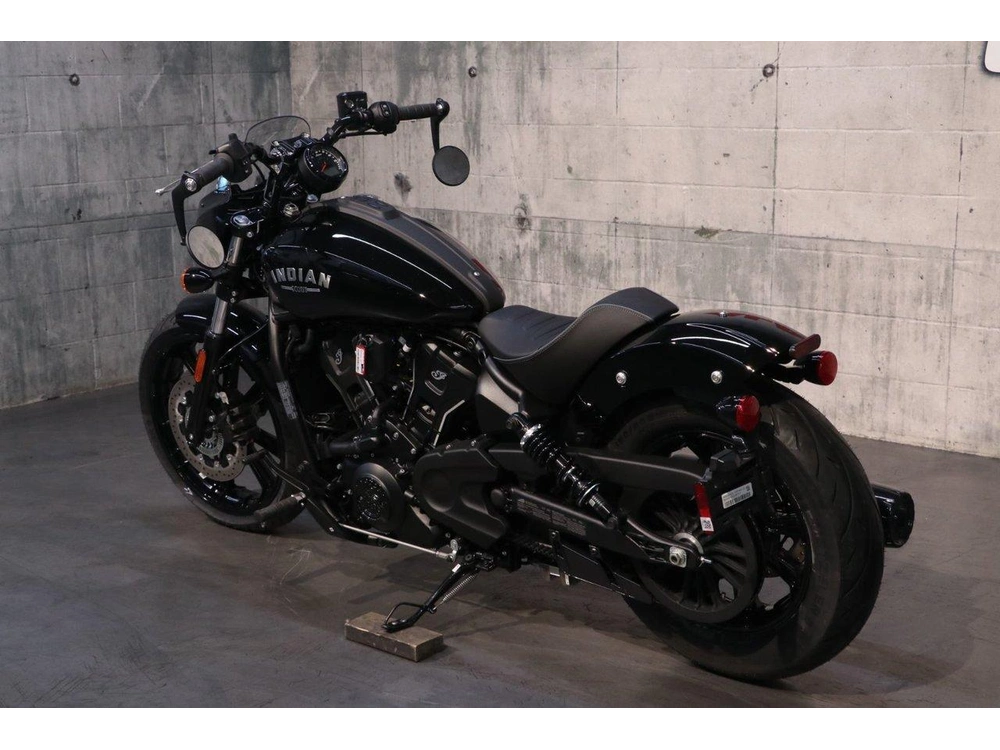 2025 Indian Motorcycle Indian Sport Scout alt