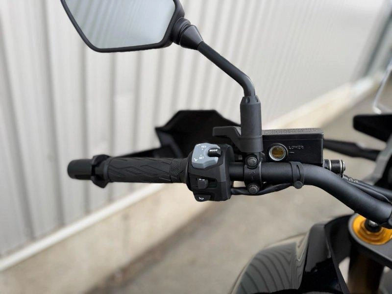 2026 Suzuki V-strom 1050de alt