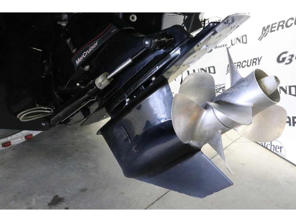 2021 Monterey Boats Monterey M4 + Mercruiser 6.2l alt