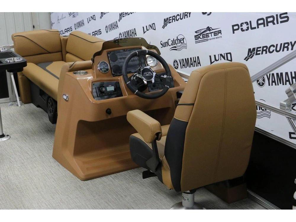 2026 Avalon Venture 2180 Cruise + Yamaha 70 Hp alt