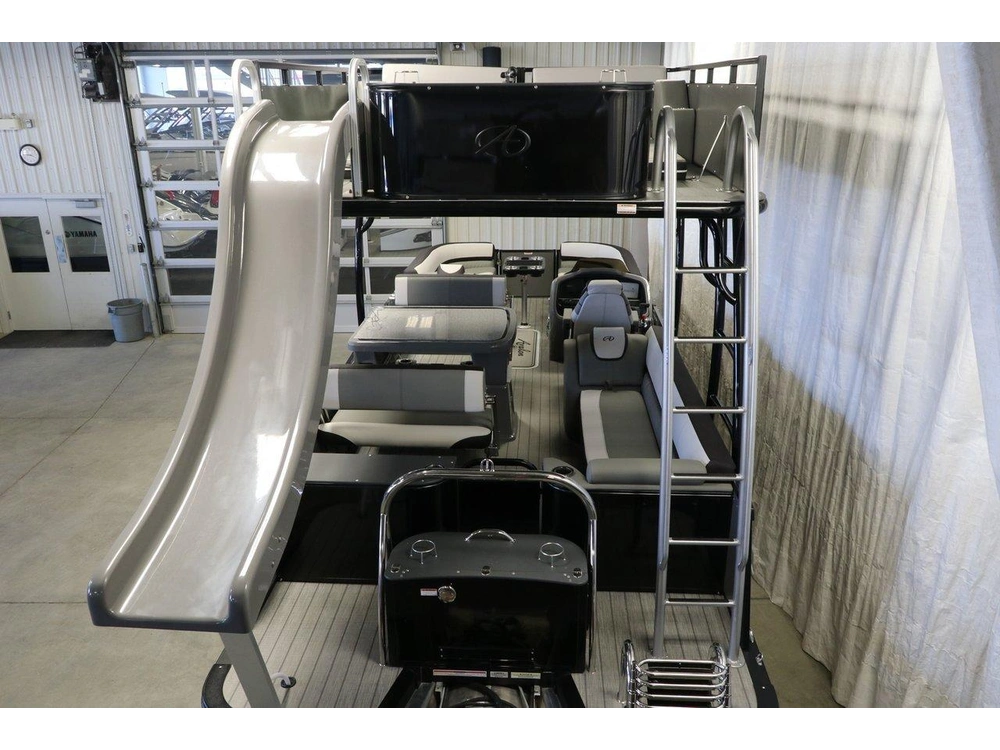 2023 Avalon Catalina Platinum 2585 Entertainer Funship + Mercury 200 Hp alt