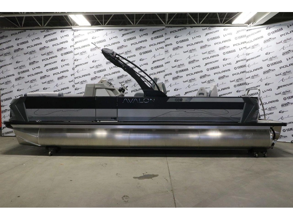 2026 Avalon Avalon Geofish 2585 Crf + Yamaha 200 Hp alt
