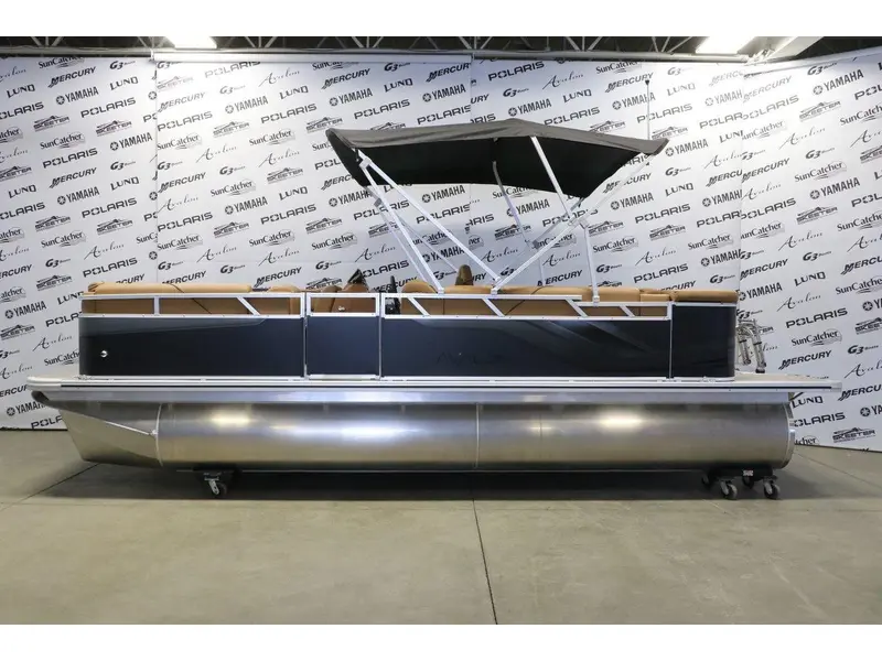 Avalon VENTURE 2180 CRUISE + YAMAHA 70 HP 2026