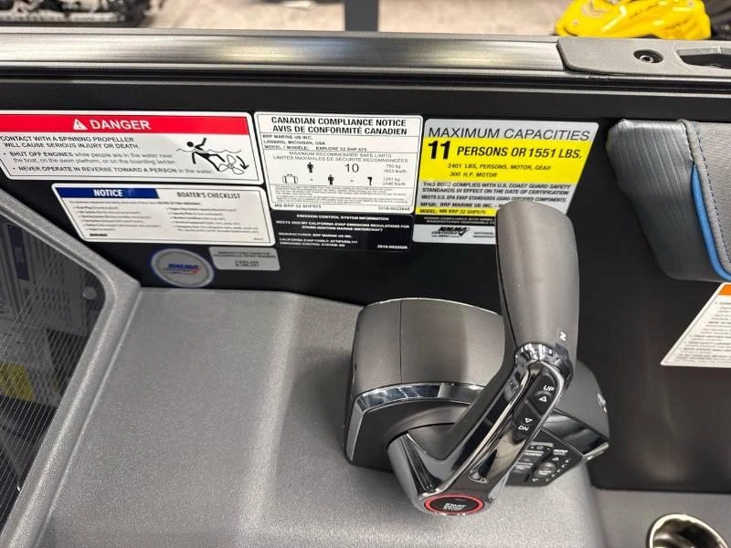 Manitou 22 Explore Switch Trifol Shp57 2025 alt