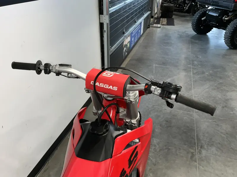 2025 GASGAS MC 250F thumbnail 4