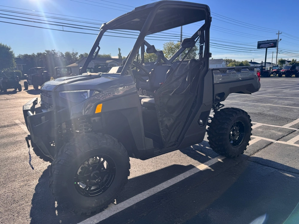 Polaris Ranger 1000 Xp Premium Stealth Gray 2026 alt