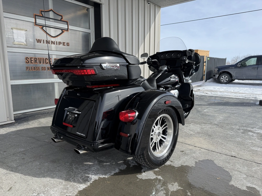 2023 Harley-davidson Tri Glide Ultra alt