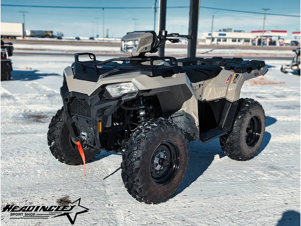 2025 Polaris Sportsman 570 // Desert Sand