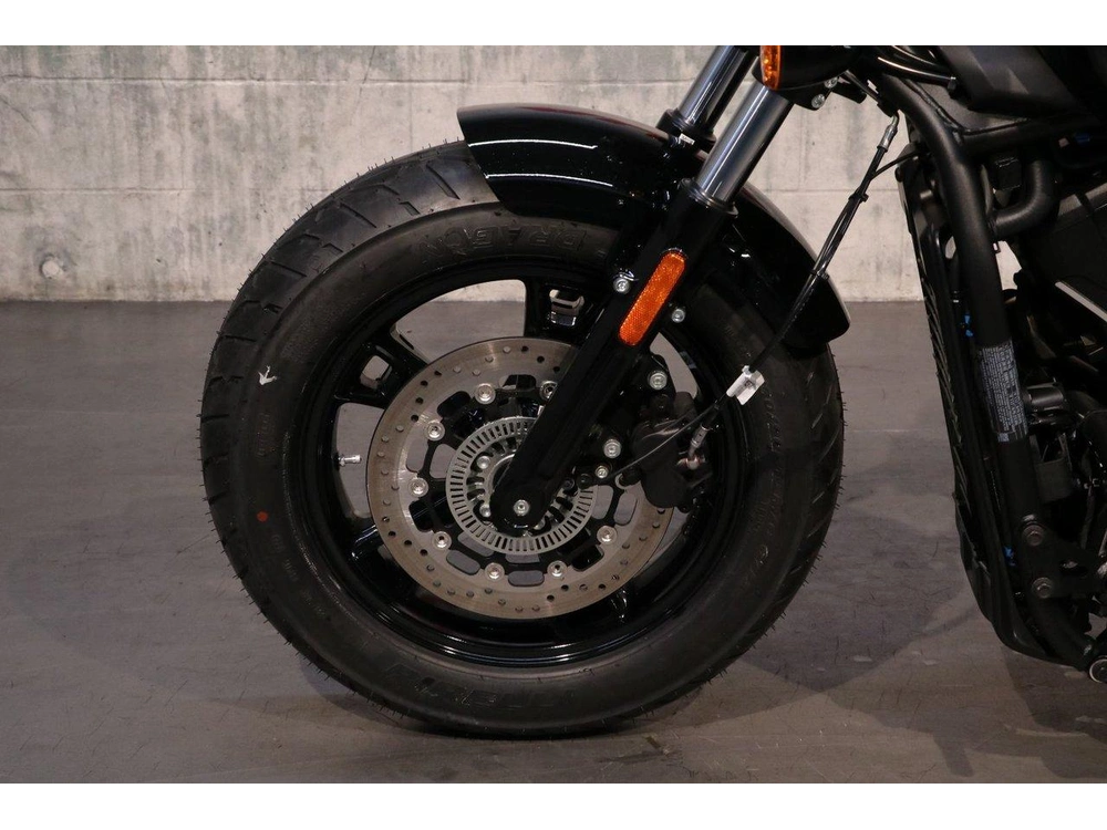 2025 Indian Motorcycle Scout Sixty Bobber Limited alt