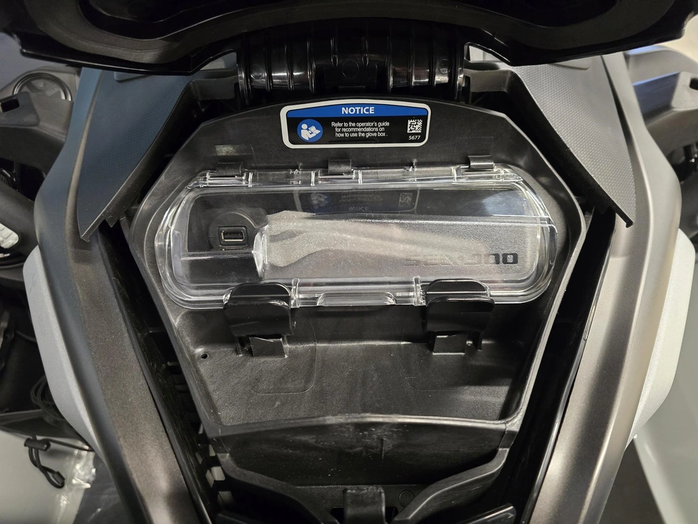 2025 Brp Fishpro Apex 300 alt