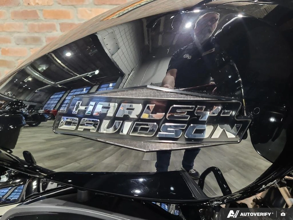 2026 Harley-davidson Road Glide alt