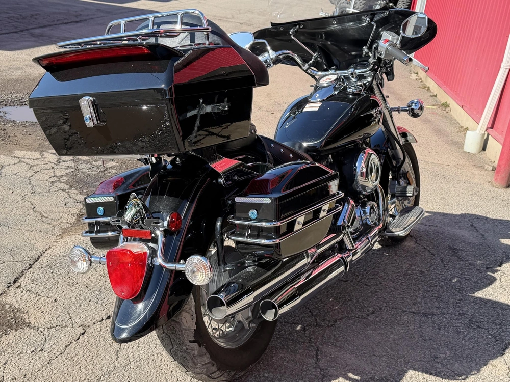 2010 Yamaha V Star 650 Midnight Custom alt