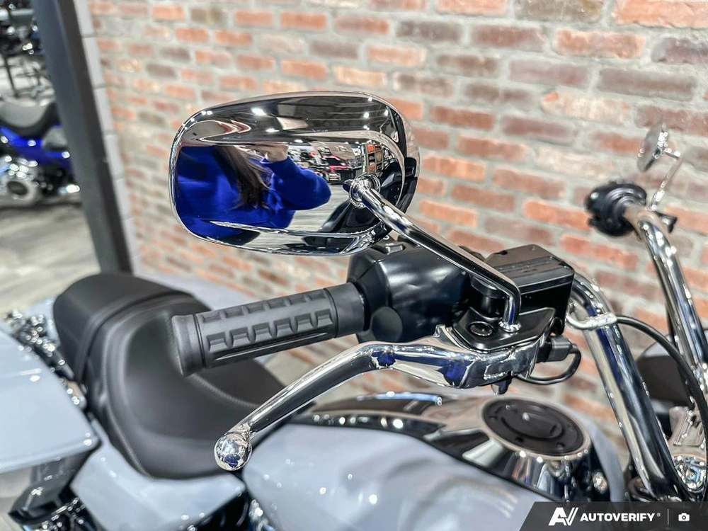 2026 Harley-davidson Road Glide alt