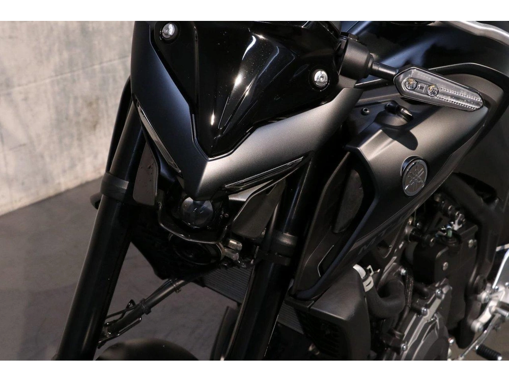 Yamaha Mt-03 2025 alt