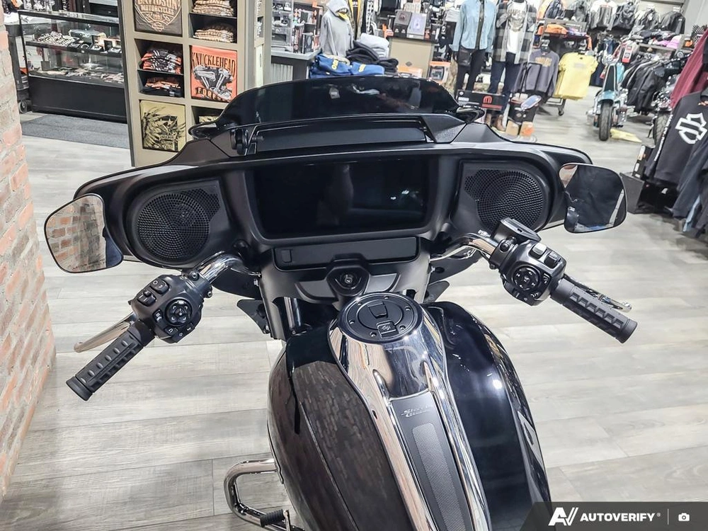 2026 Harley-davidson Street Glide alt