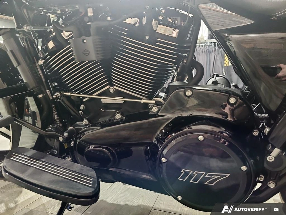 2026 Harley-davidson Road Glide alt