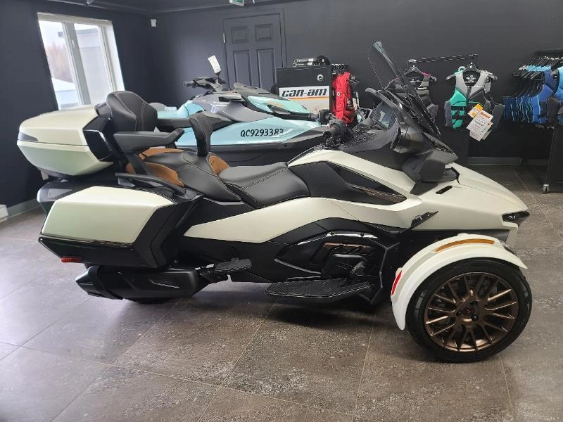 Can-am Rt Sea-to-sky Se6 2024 alt