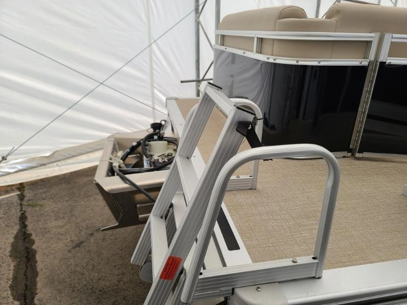 2023 Legend Q-series Le 19 Cruise Noir alt