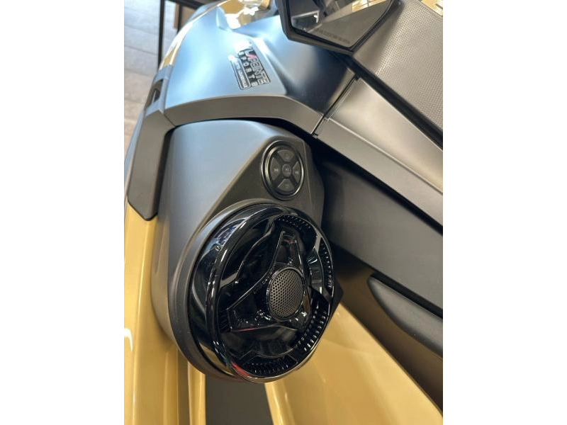 Sea-doo Rxt-x 325 (audio) 2025 alt