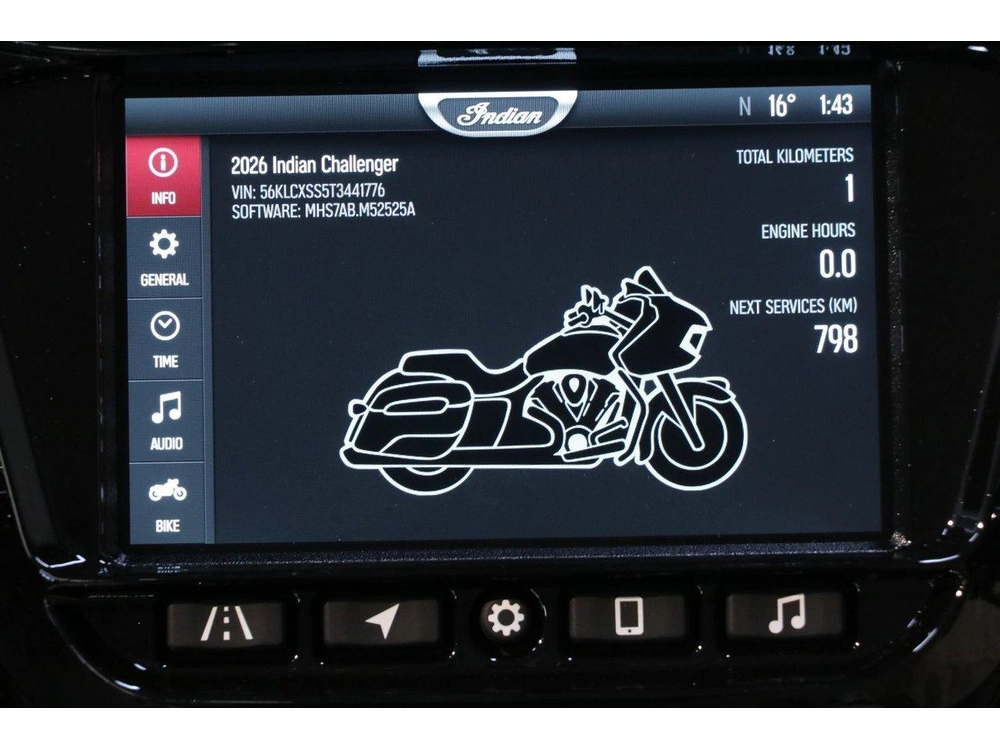 Indian Motorcycle Indian Challenger Dark Horse +112 & Powerband Audio 2026 alt