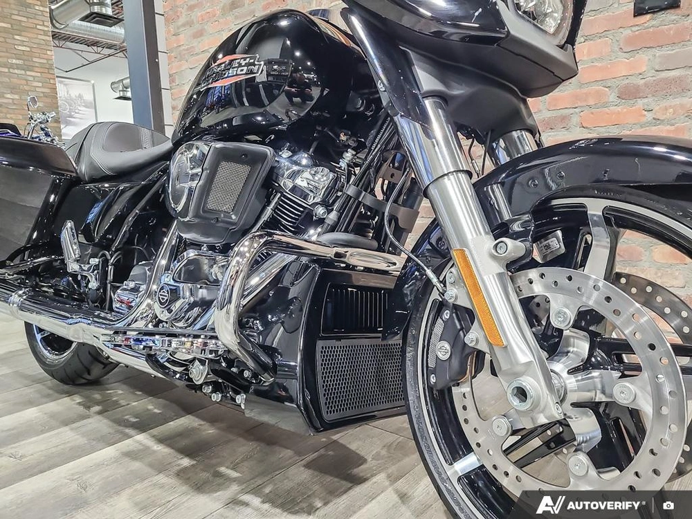 2026 Harley-davidson Street Glide alt