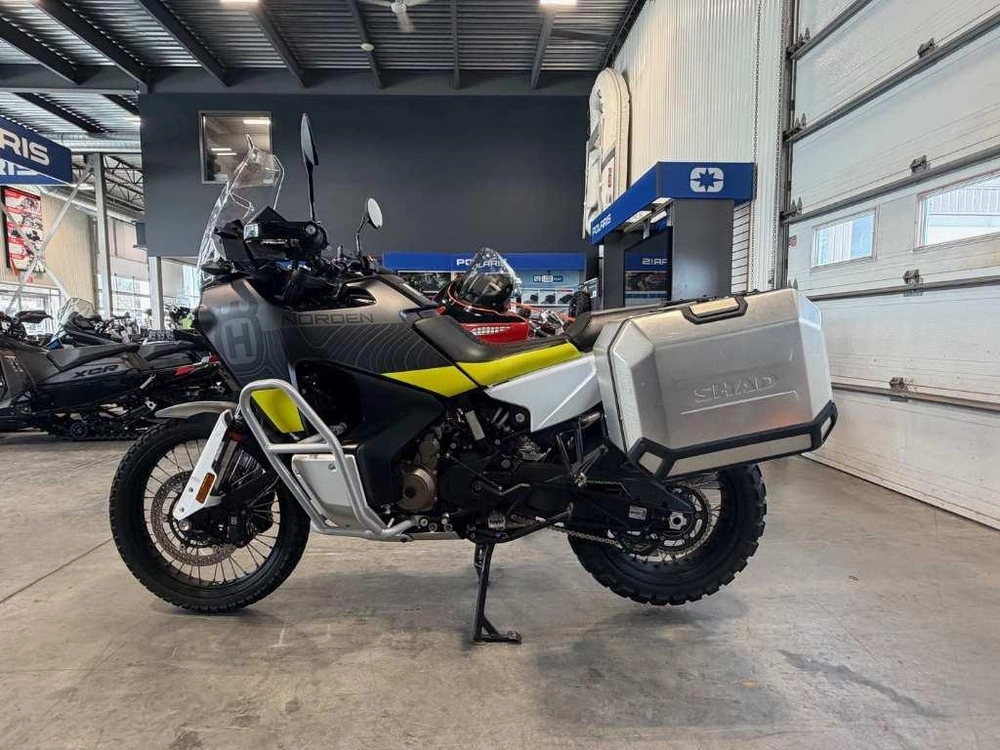 2023 Husqvarna Norden 901 alt