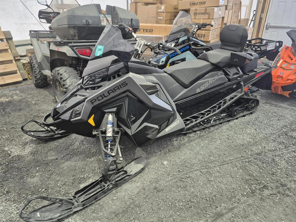 Polaris 640 Switchback Assault 146 2022 alt
