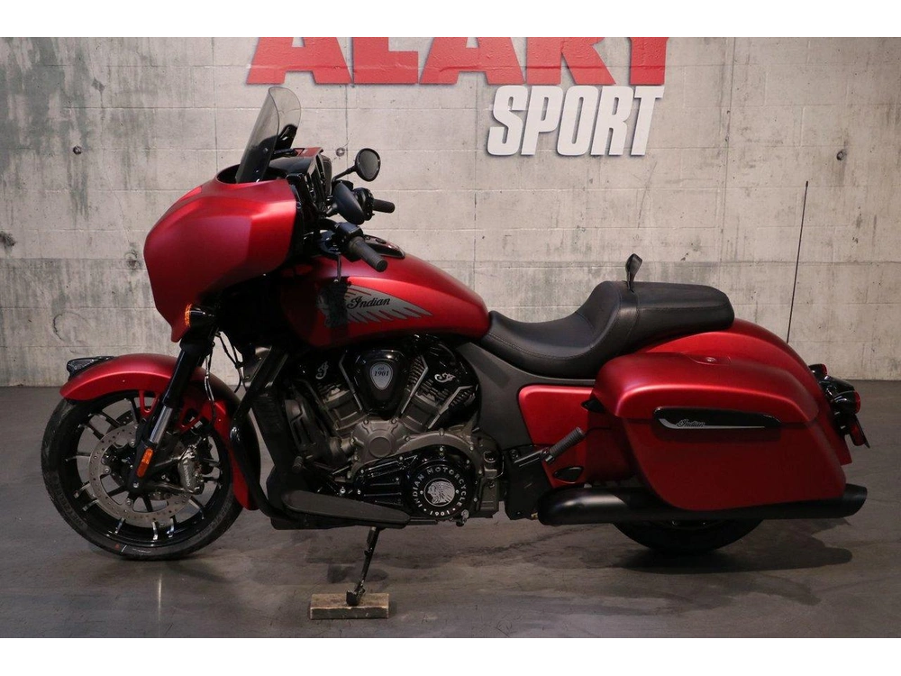 2026 Indian Motorcycle Indian Chieftain Powerplus Dark Horse alt