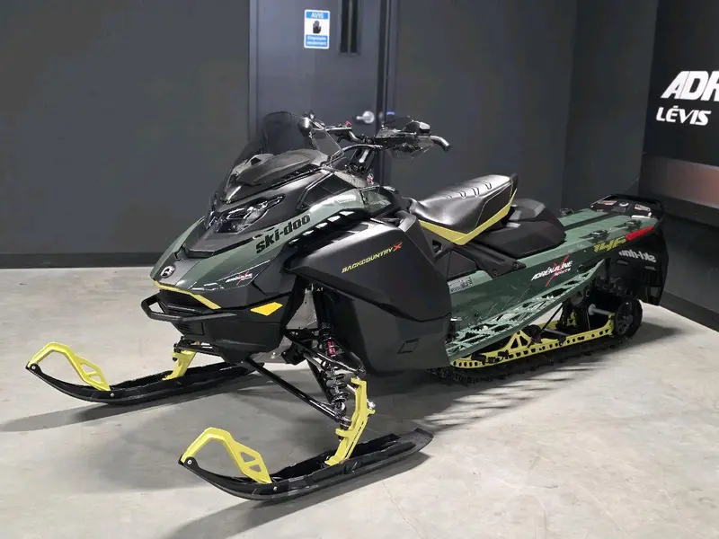 Ski-Doo BACKCOUNTRY X (43'') 850 E-TEC 2026