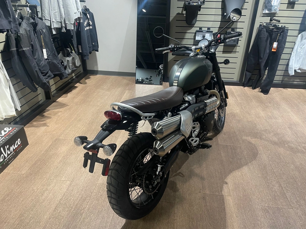 2026 Triumph Scrambler 1200 X - Matt Khaki Green alt