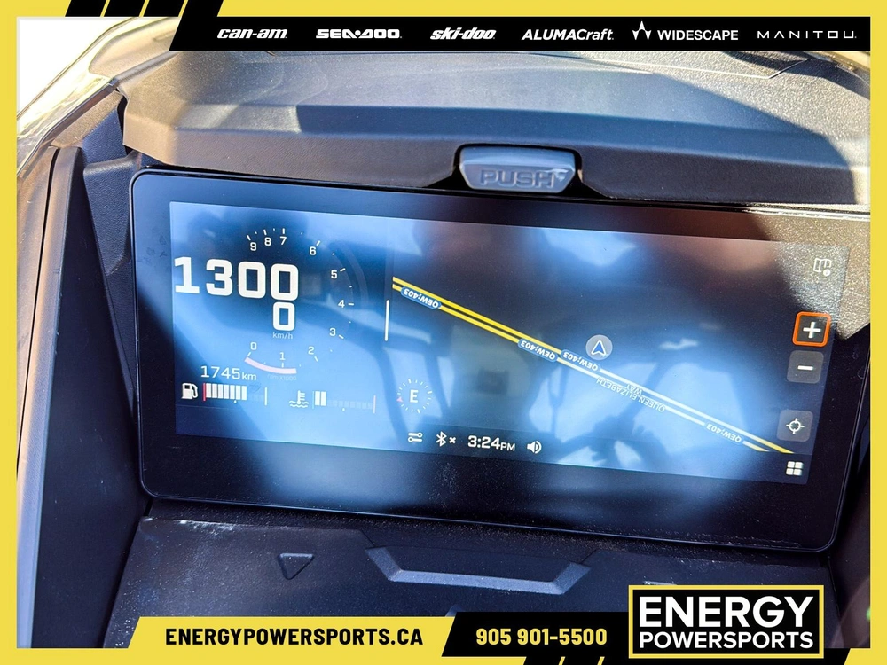 2025 Ski-doo Grand Touring Le W/ Platinum Pkg 900 Ace Turbo R Silent Ice Track Ii 1.25" E.s. W/ 10.25" Touchscreen alt