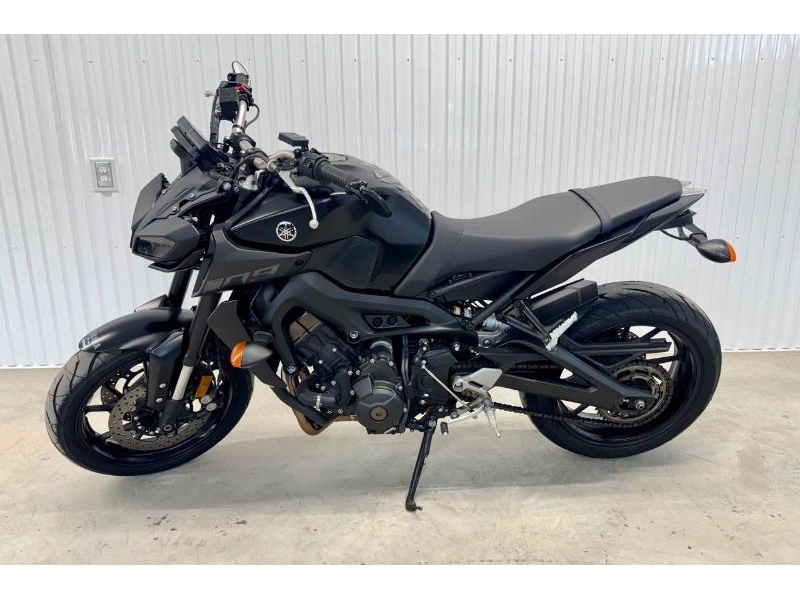 2020 Yamaha Mt-09 alt
