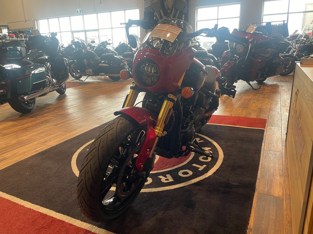 2026 Indian Motorcycle 101 Scout - Sunset Red With Graphics alt