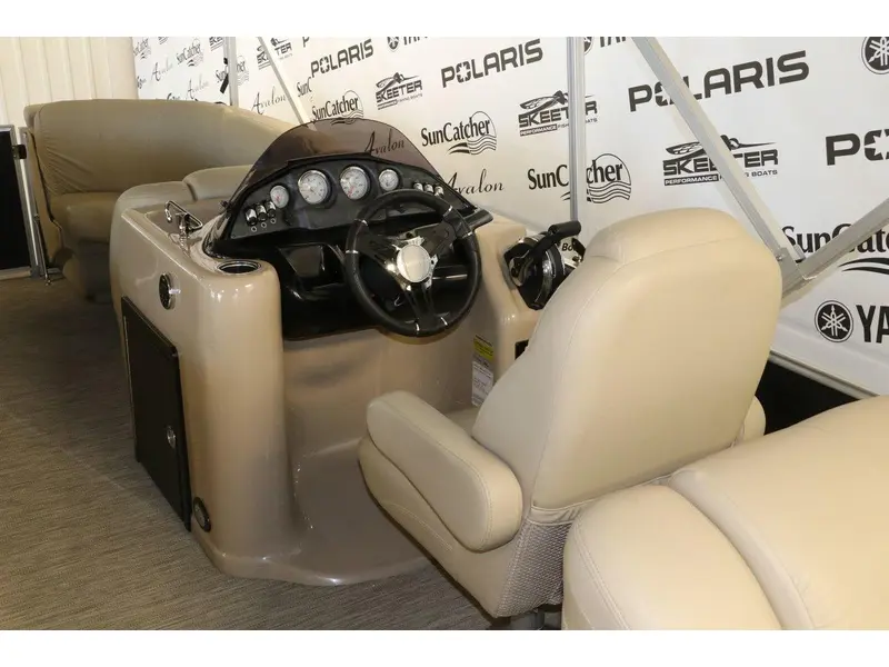 2019 Legend BAYSHORE LS + MERCURY 150 HP thumbnail 11