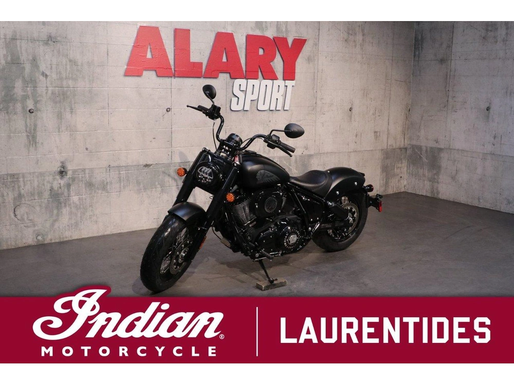 2025 Indian Motorcycle Chief Bobber Dark Horse alt