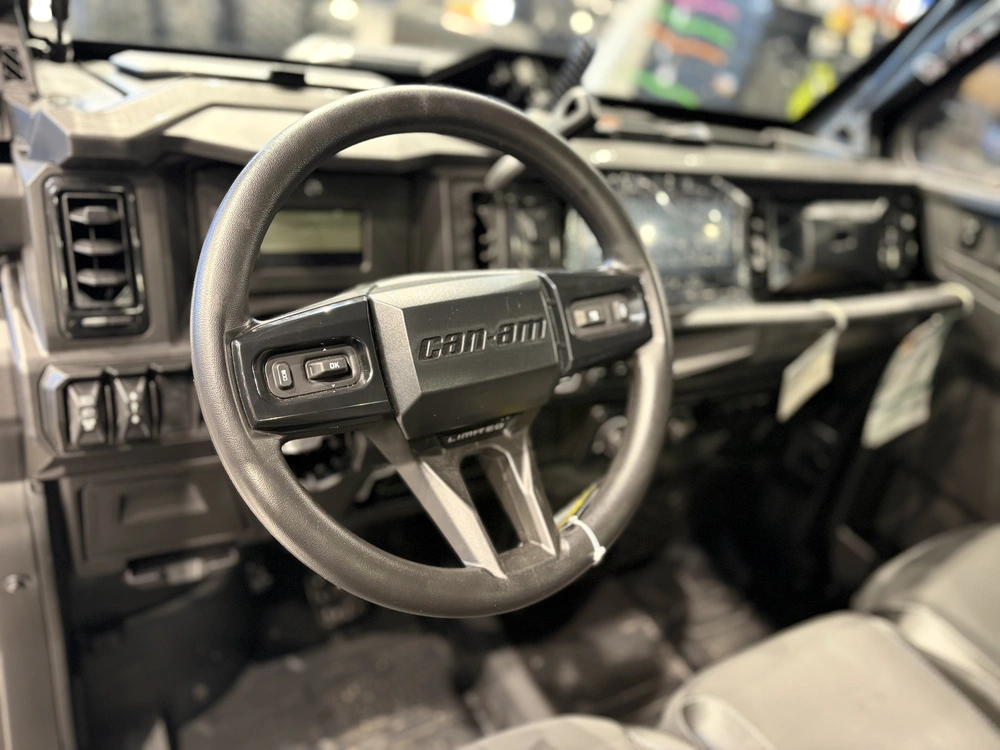 2026 Can-am Defender Limited Cab Hd11-8jtd alt