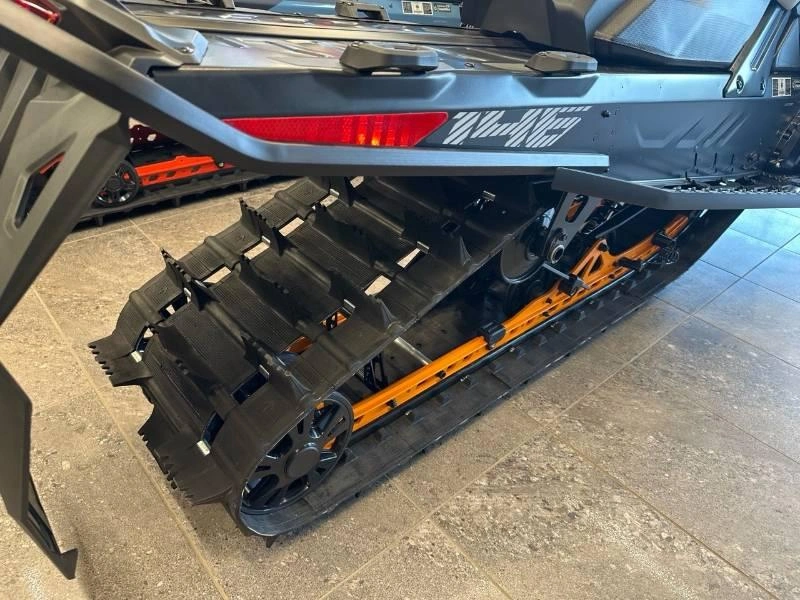 Ski-doo Backcountry Adrenaline (39'') 850 E-tec Powdermax 2.0'' E.s. 2026 alt