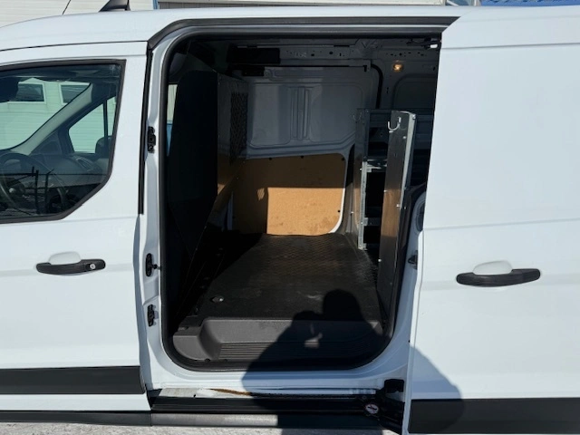 2021 Ford Transit Connect Cargo Van alt
