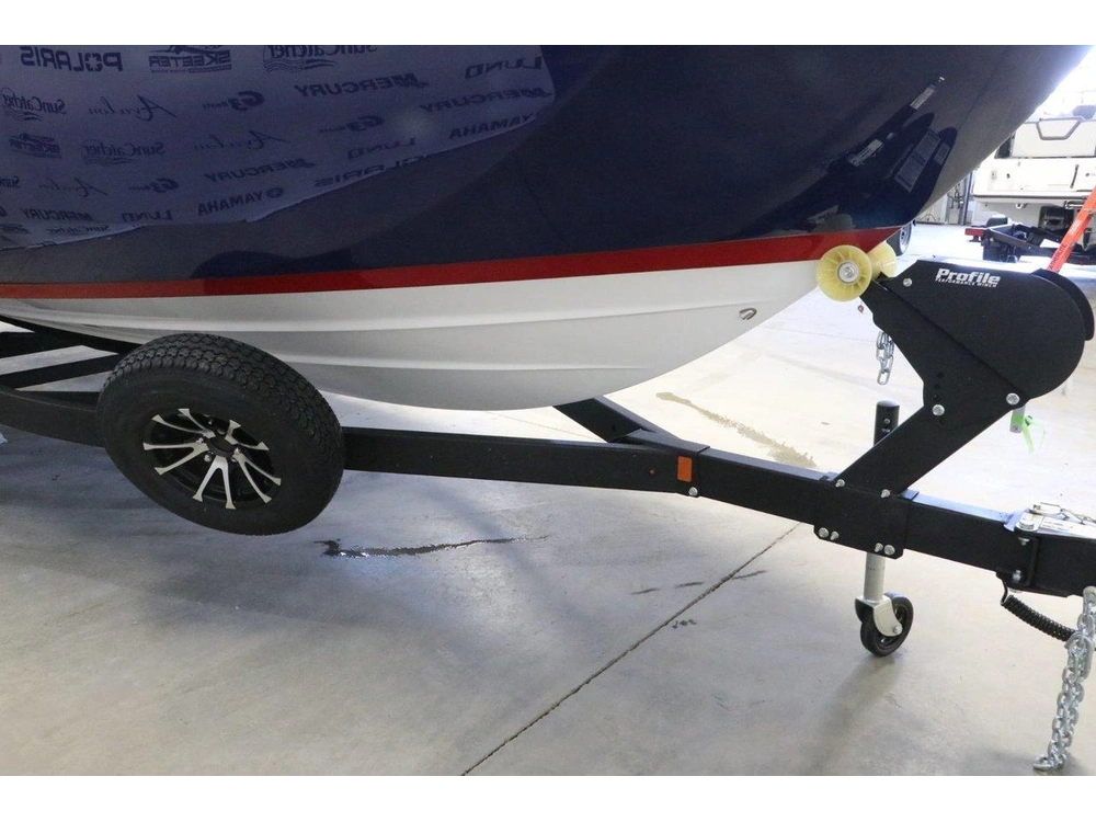 2025 Yamaha 252sd alt